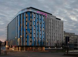 Moxy Slough, hotel in Slough