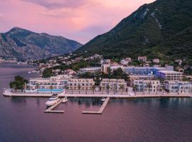 Hyatt Regency Kotor Bay Resort, отель в Которе