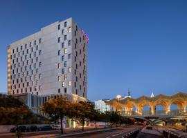 Moxy Lisboa Oriente, hotel blizu letališča Letališče Humberto Delgado - LIS, 