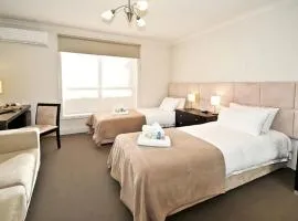 6B - Executive Rooms in Large Property in Brunswick