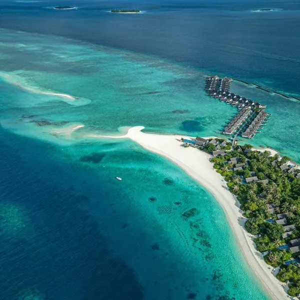 Four Seasons Resort Maldives at Landaa Giraavaru, hotel in Baa Atoll