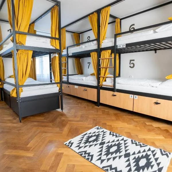 White Wolf House Hostel & Apartments, hotel em Praga