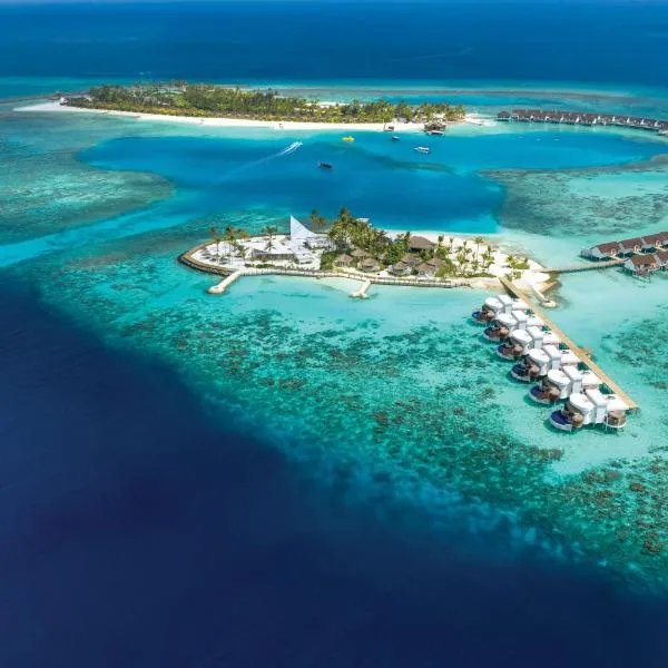 OBLU SELECT Sangeli - Premium All Inclusive with Free Transfers, hotel in North Male Atoll