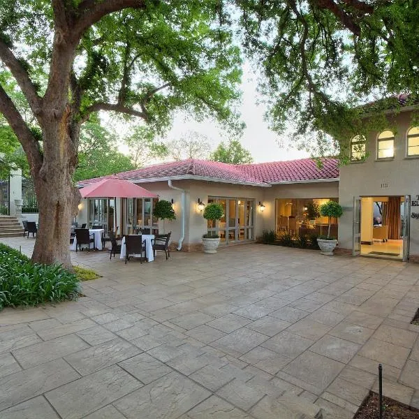 The Syrene Boutique Hotel, hotel di Midrand