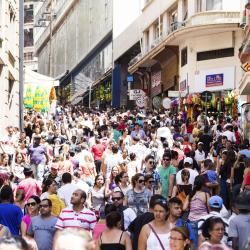 Rua Vinte e Cinco de Marco, Sao Paulo