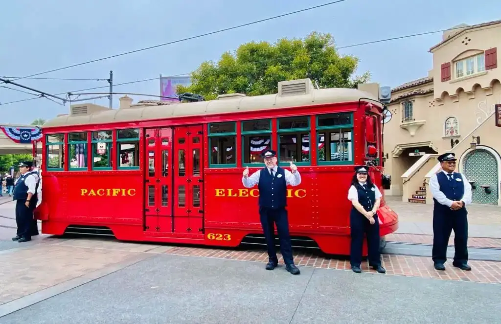 Last Operation Date for Red Car Trolley at Disney California Adventure Announced