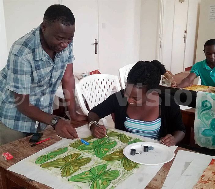 Modern batik: Kibuuka empowers young artists - New Vision Official