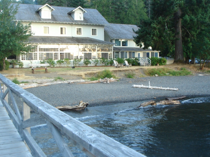 Lake Crescent Lodge