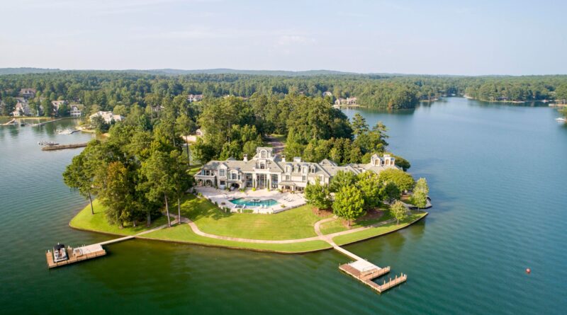 Lake Martin Alexander City Alabama