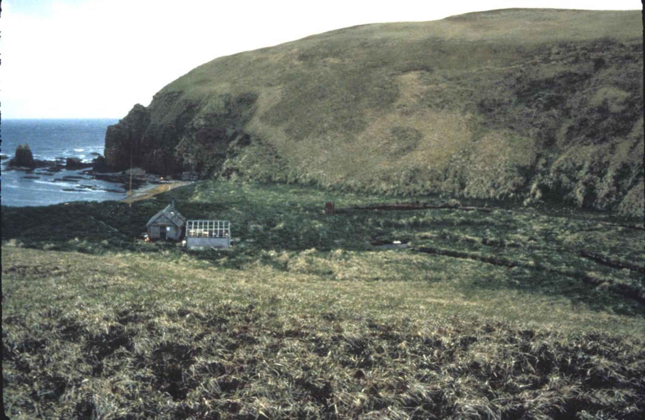 File:Agattu island aga cove cabins.jpg.