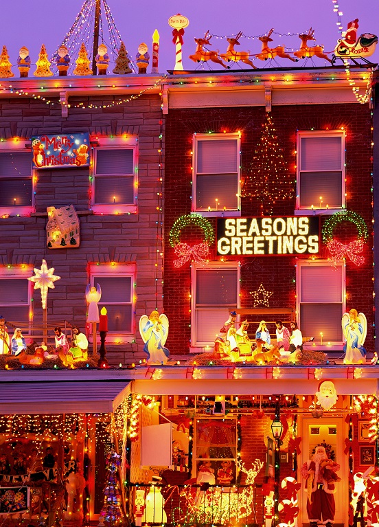 Best Neighborhoods to See Holiday Lights in 2015.