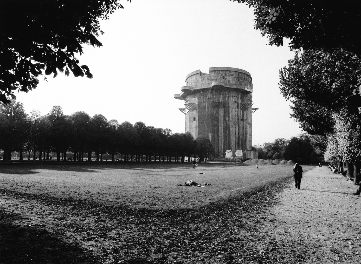 What does a Viennese flak tower look like from the inside?.