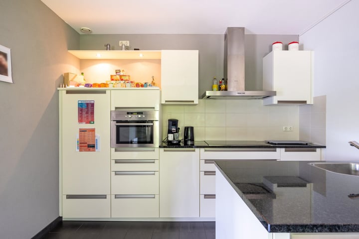 Appartement te koop: Kamperfoelielaan 4 C 9363 EV Marum [funda]