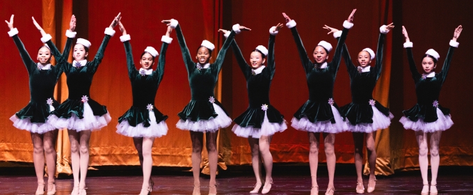 Video: The Rockettes Welcome Harlem School of the Arts Students To Open the CHRISTMAS SPECTACULAR