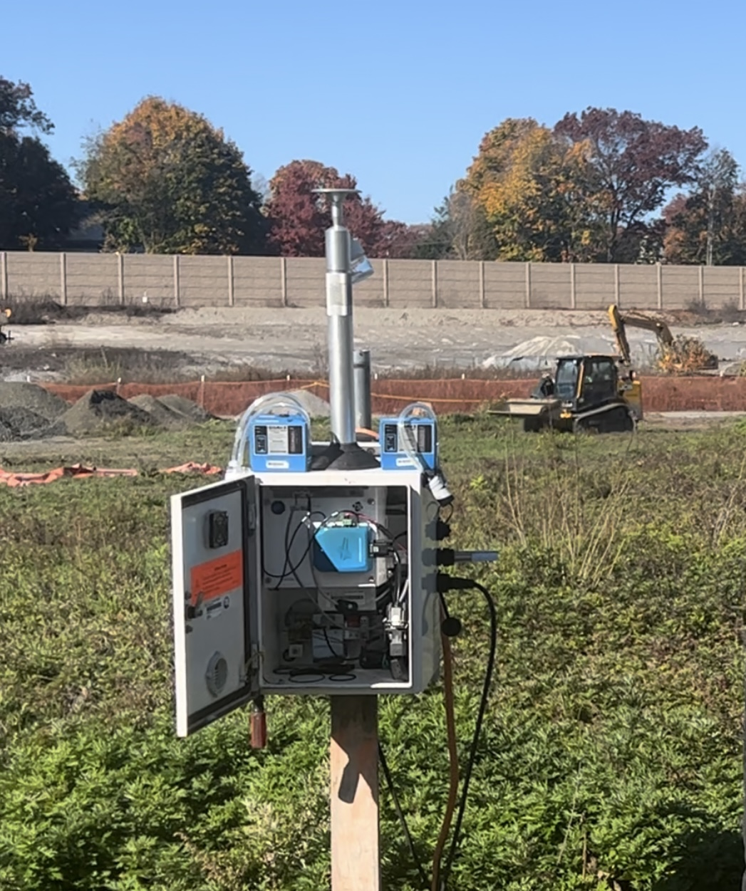 Air monitor at OU4