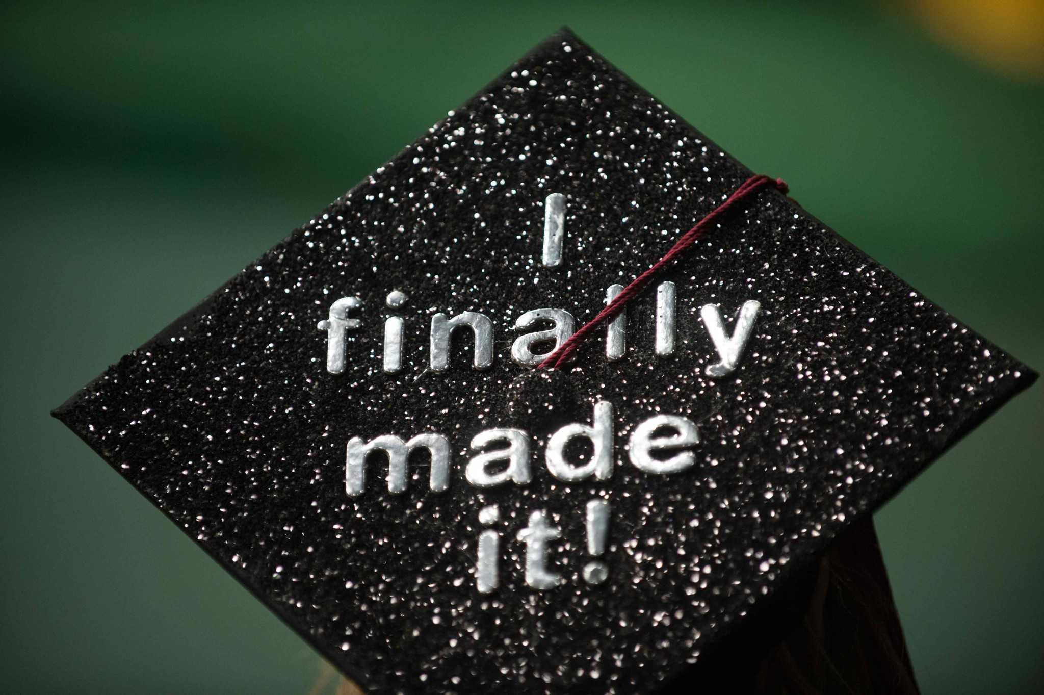 How To Decorate Your Graduation Cap