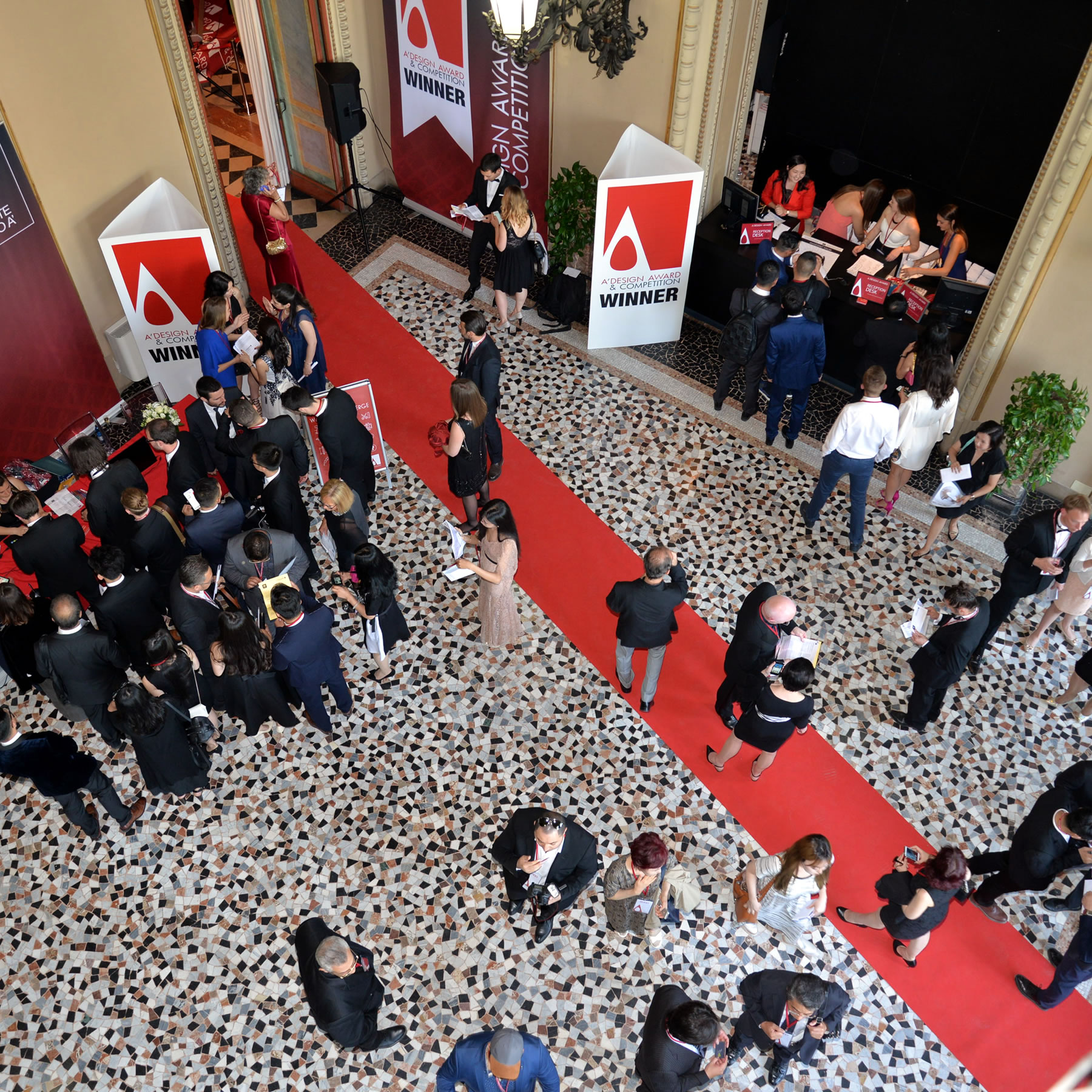 Gala-night guests queued for entry to award ceremony