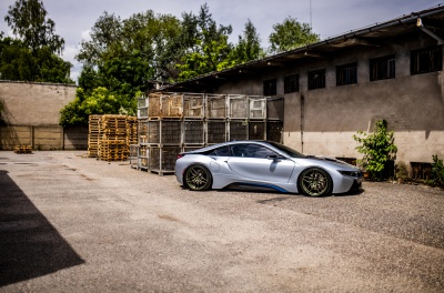 BMW i8 Concaver CVR3 Gloss Bronze-Green Chameleon