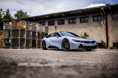 BMW i8 Concaver CVR3 Gloss Bronze-Green Chameleon