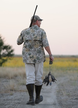 dove hunter walking