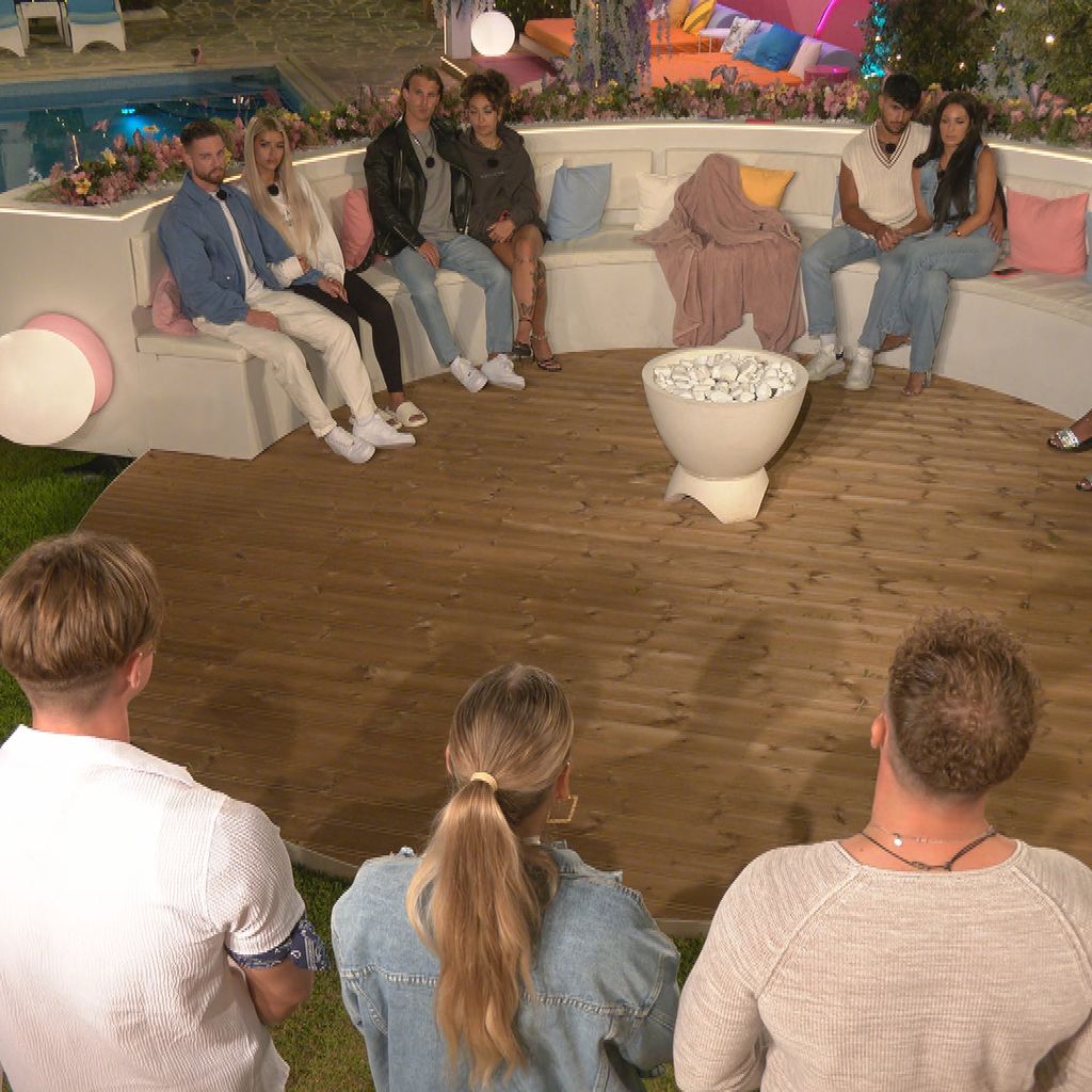 Die "Love Island"-Kandidaten beim Exit-Voting