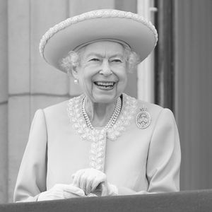 Die Queen bei der Parade zu ihrem Thronjubiläum