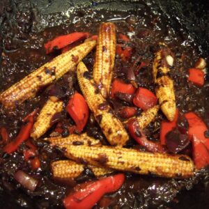 Baby corn & pepper in black bean sauce