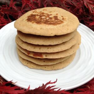 Apple and cinnamon pancakes