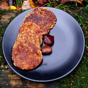 Vegan oat and chestnut pancakes