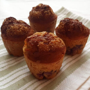 Air fryer apple and blackberry muffins