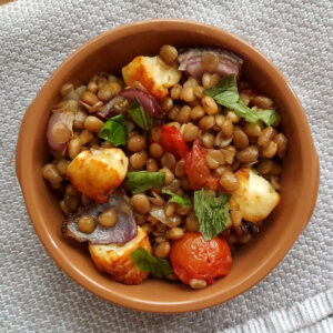 Lentil salad with roasted halloumi and vegetables