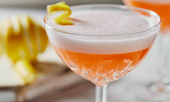 What to Drink This Weekend: The Aperol Sour