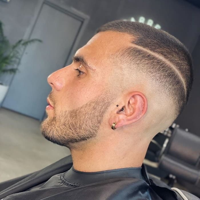 Mid Fade with Line