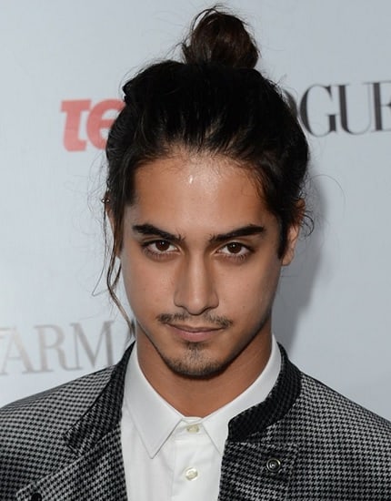 man bun hairstyles to pair up big nose