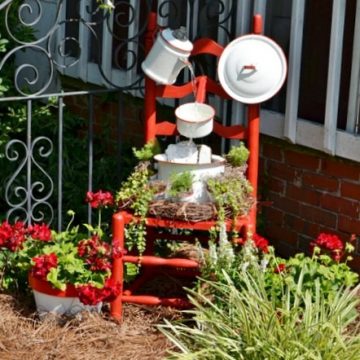 Enamelware chair fountain