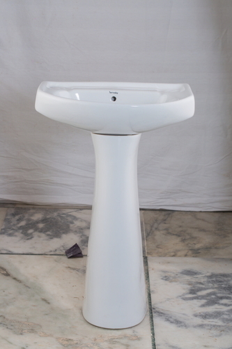 Plain Ceramic Wash Basin Installation Type: Floor Mounted