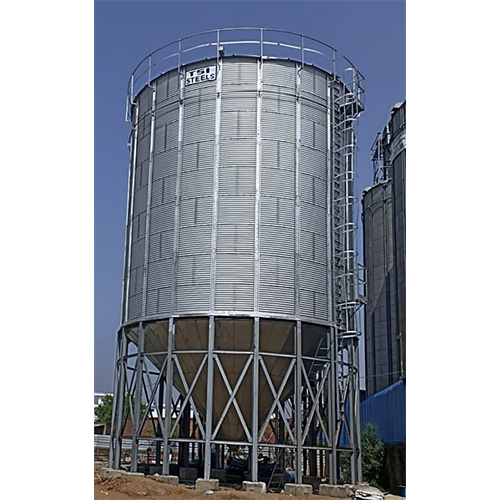 Hopper Bottom Silo - Zinc Aluminium, Polished Silver Finish | Industrial Application, Ideal for Various Industrial Uses