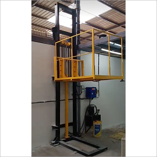 Heavy Duty Goods Lift