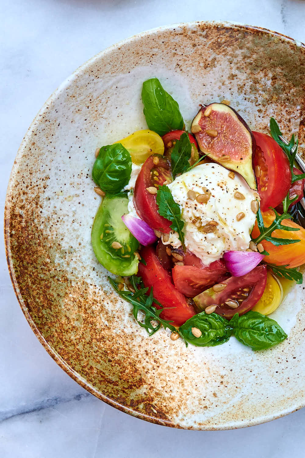 Heirloom Tomato Salad with Burrata Cheese and White Balsamic Vinegar