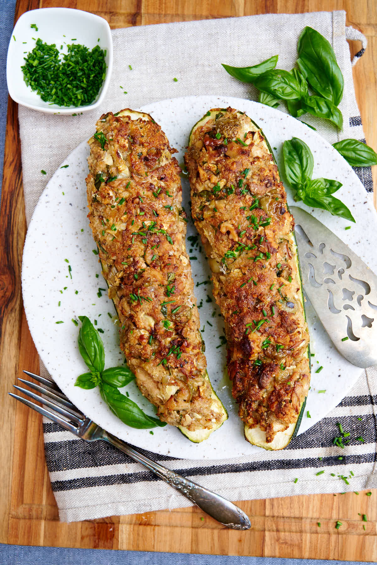 Air Fryer zucchini stuffed with tuna and olives