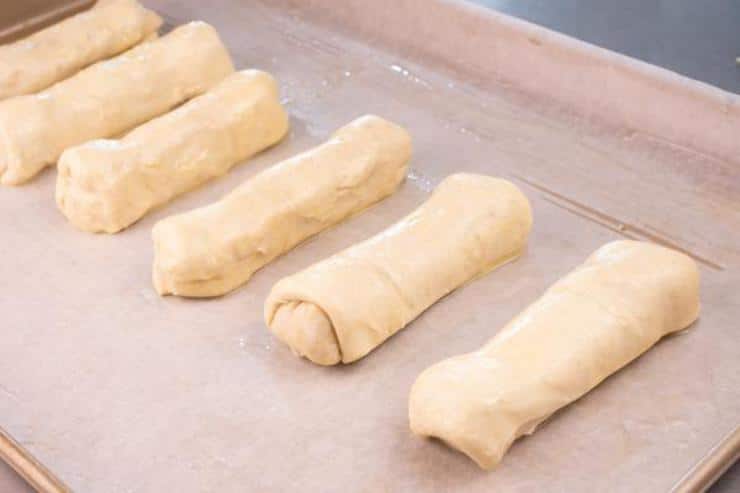 Easy Cheese Stuffed Bread Sticks