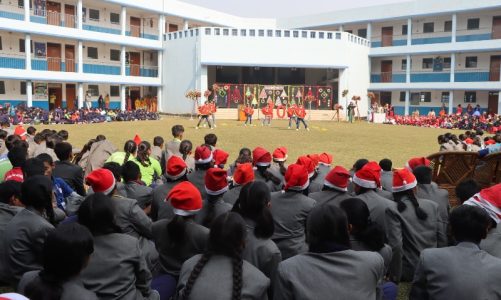 Bokaro: Pentecostal School brings festive cheer with colorful Christmas event