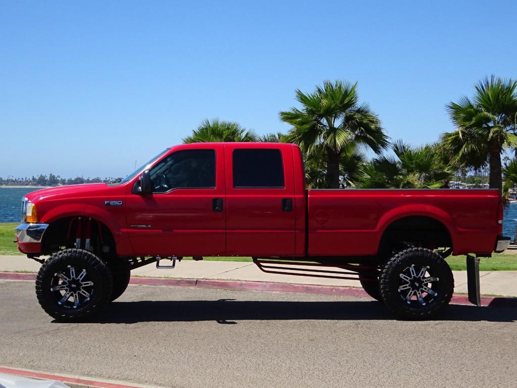 2000 Ford F-250 XLT Crew Cab Lifted Custom