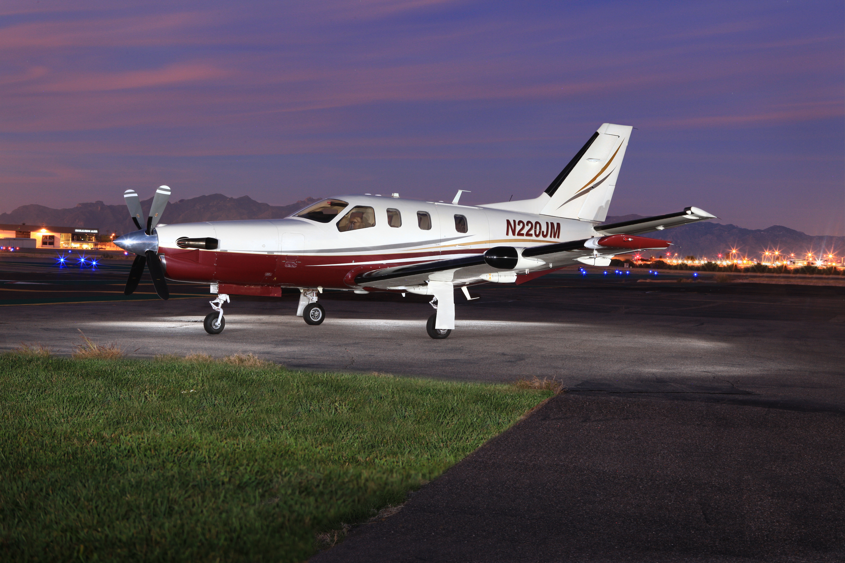 2004 Socata TBM-700C2 S/N 289