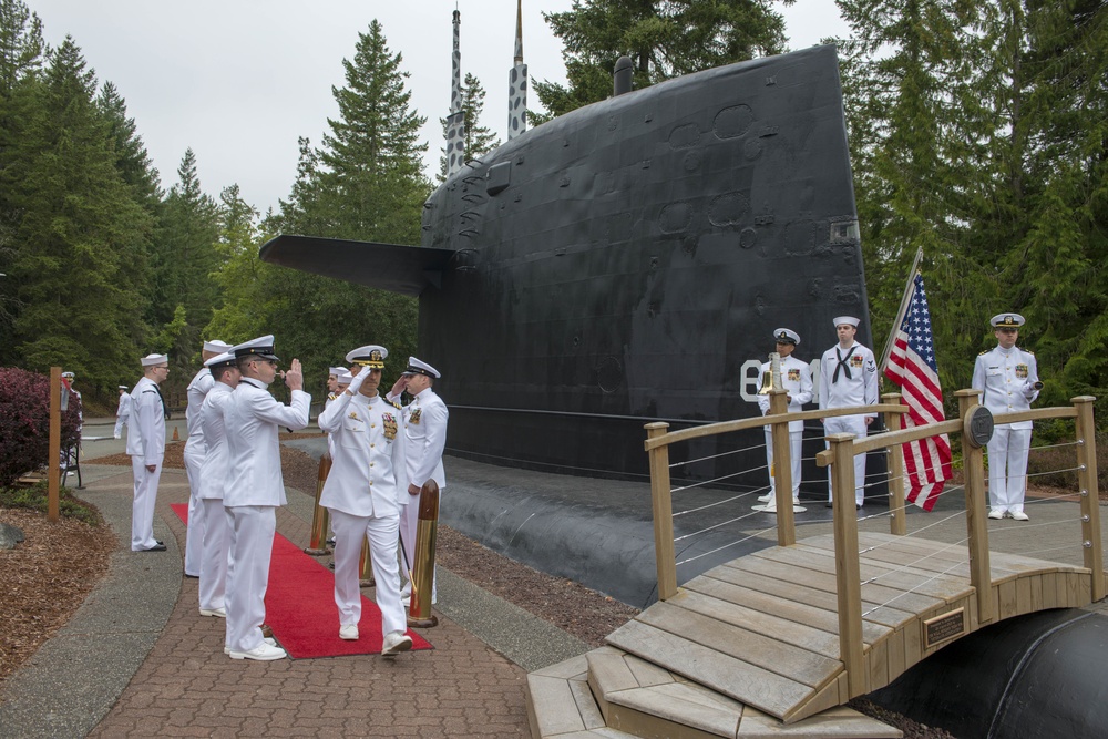 USS Nevada (SSBN 733) Gold Crew Welcomes New Commanding Officer