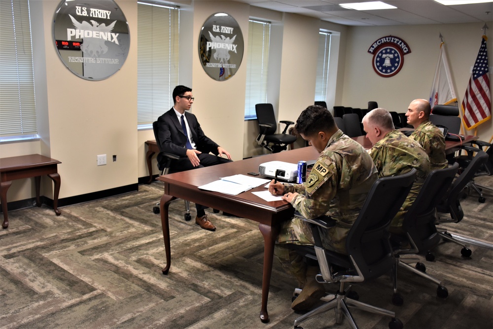 Phoenix Recruiting Battalion conducts OCS board