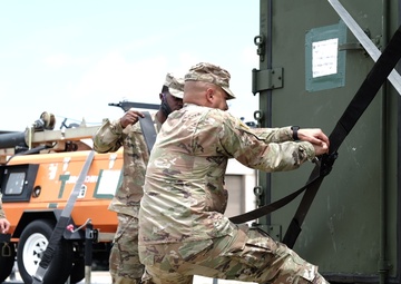 Cargo Specialists demonstrate extreme readiness during deployment readiness exercise