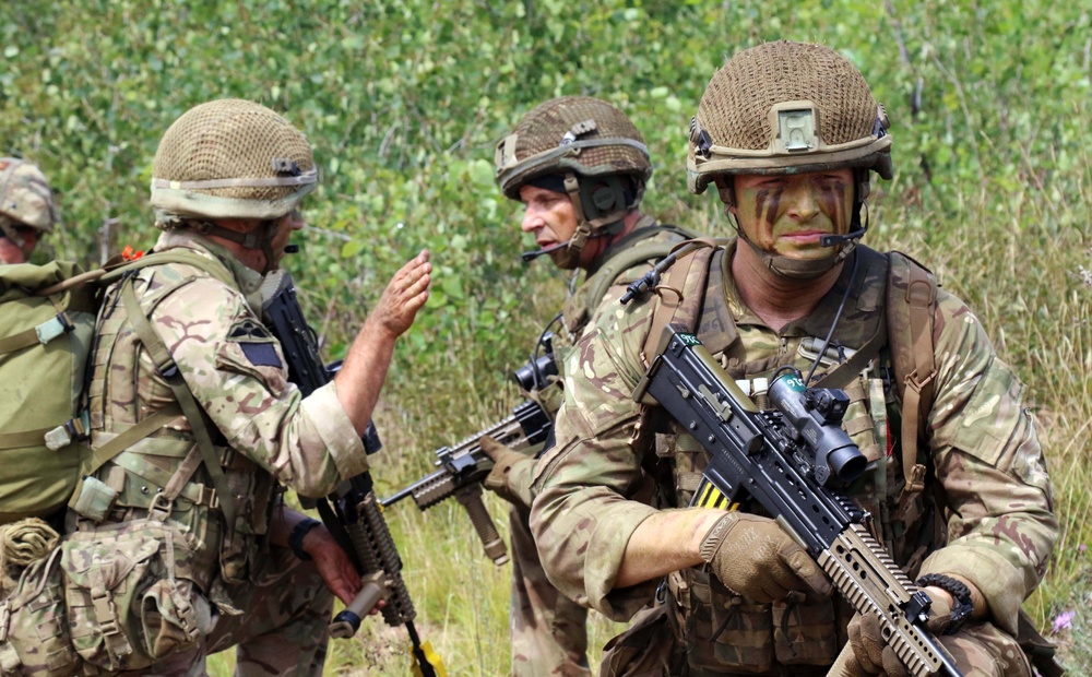 DVIDS - Images - British Parachute Regiment train in Michigan [Image 6 ...