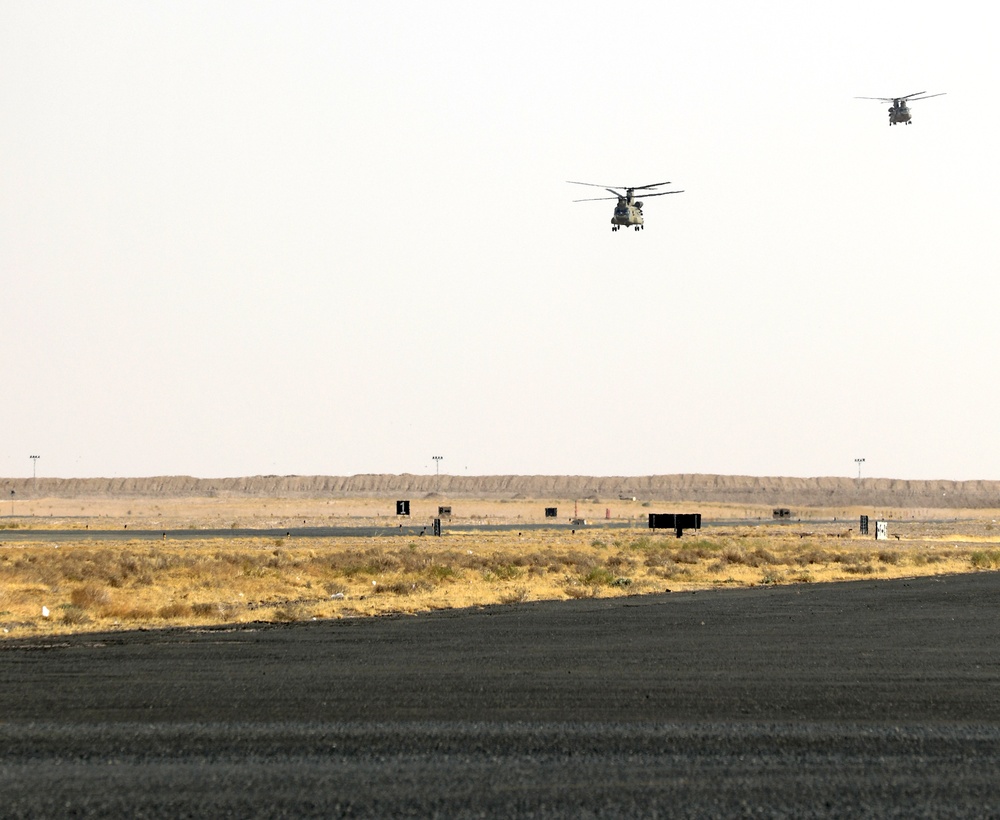 DVIDS - Images - Chinook helicopters from C Co, 1-171 Aviation Regiment ...