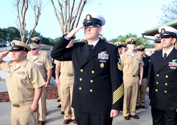 Pensacola Chiefs, VSO’s Host Pearl Harbor Remembrance Day at Barrancas National Cemetery